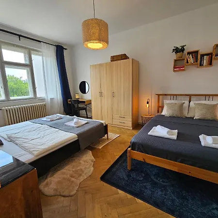 Apartamento Stone Square *