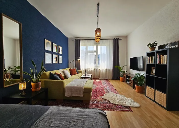 Stone Square Apartament